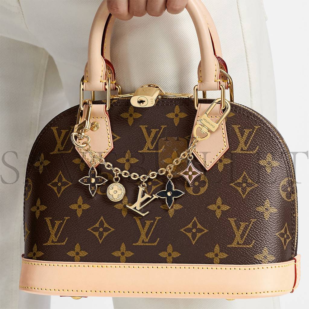 LOUIS VUITTON SPRING STREET CHAIN BAG CHARM M01188 LOUIS VUITTON SPRING STREET CHAIN BAG CHARM M01188